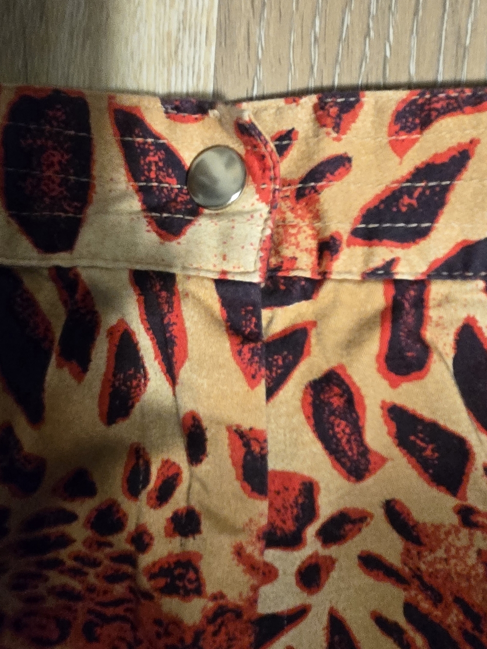 Vintage Animal Print Mopwife Pencil Skirt in Red and Tan Size 14 - Picture 8 of 8
